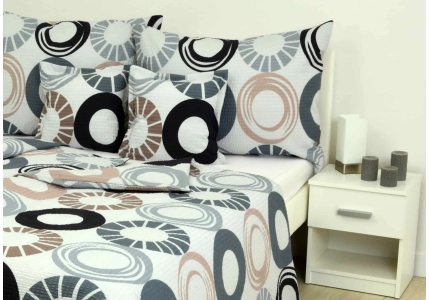 Krepové povlečení Hnědočerná kola