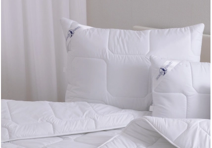 Luxusní polštář Elegance se zipem a vakem