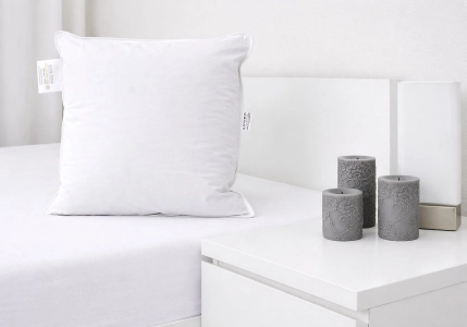 Péřový polštář 40x40 cm Klasik