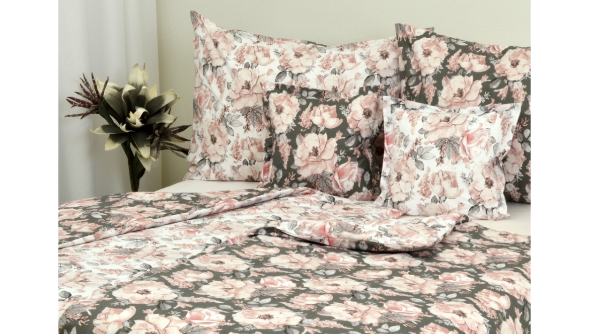 Vpusťte jaro do ložnice. Pořiďte si povlečení s květinami